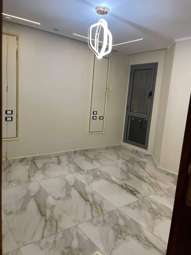 Go Heliopolis – IL Cazar - Widok 6