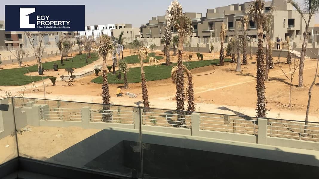 Twinhouse villa For Sale in Palm hills katameya extension Ready to move with attractive price - Widok 2