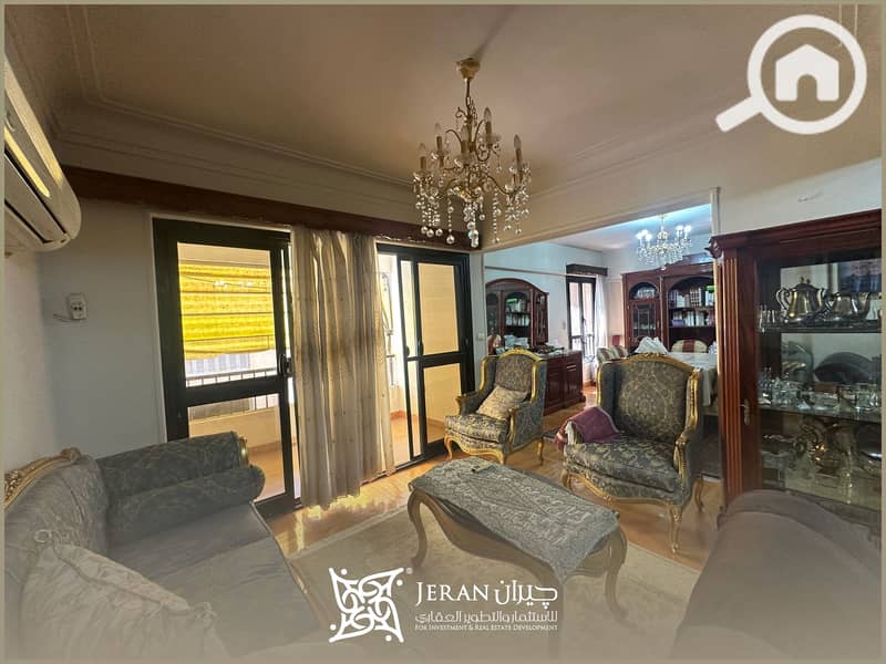 Duplex apartment of 200m for sale in Roshdy, in the villas area, steps from the sea, with a distinctive internal division. - Aanzicht 3