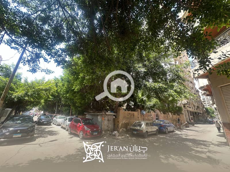 Duplex apartment of 200m for sale in Roshdy, in the villas area, steps from the sea, with a distinctive internal division. - Meer