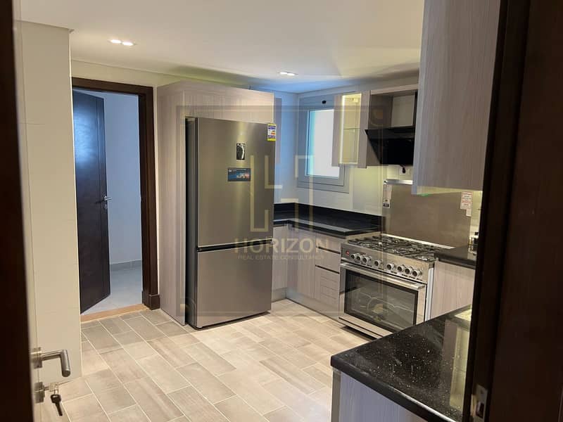 Semi furnished apartment 3rooms rent Cairo Festival City CFC - Vista 6
