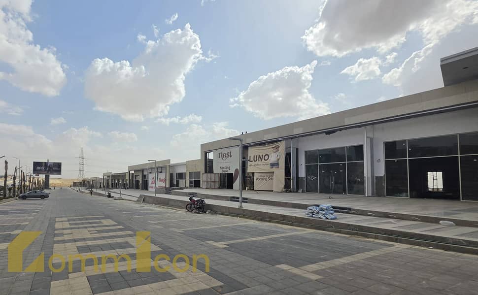 Pharmacy for rent in Fifth Settlement, directly on Mohamed Naguib Axis – pohled 4