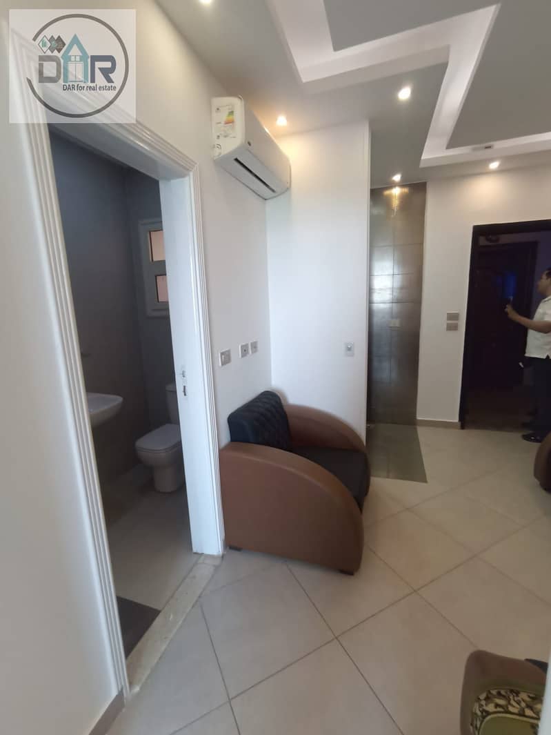 Prime office space available for rent in a strategic location in Beverly Hills - Ansicht 4