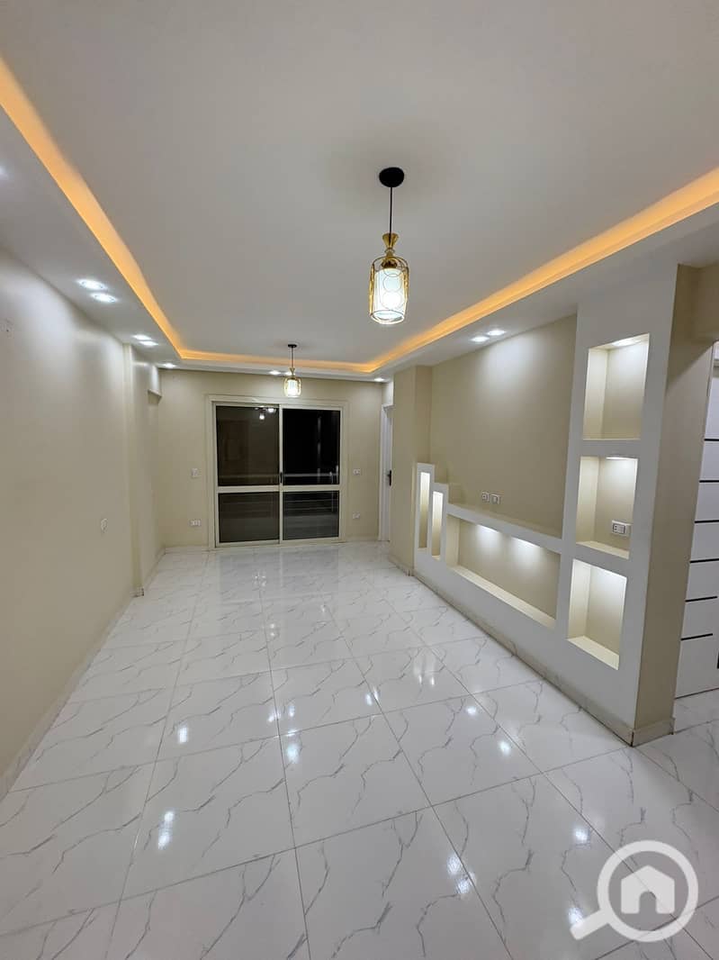 Apartment for sale, first floor, view of the lakes area and the mosque in Degla Compound, Al-Mazl Ultra Super Lux. – pohled 2