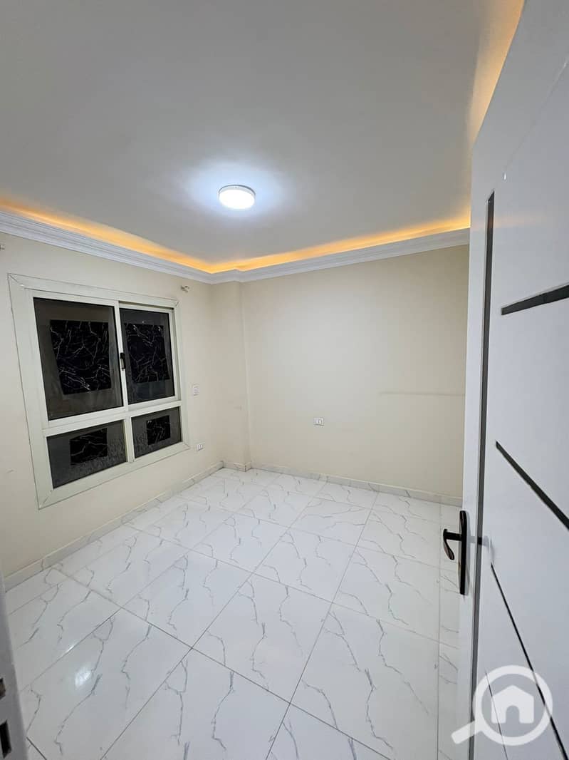 Apartment for sale, first floor, view of the lakes area and the mosque in Degla Compound, Al-Mazl Ultra Super Lux. – další