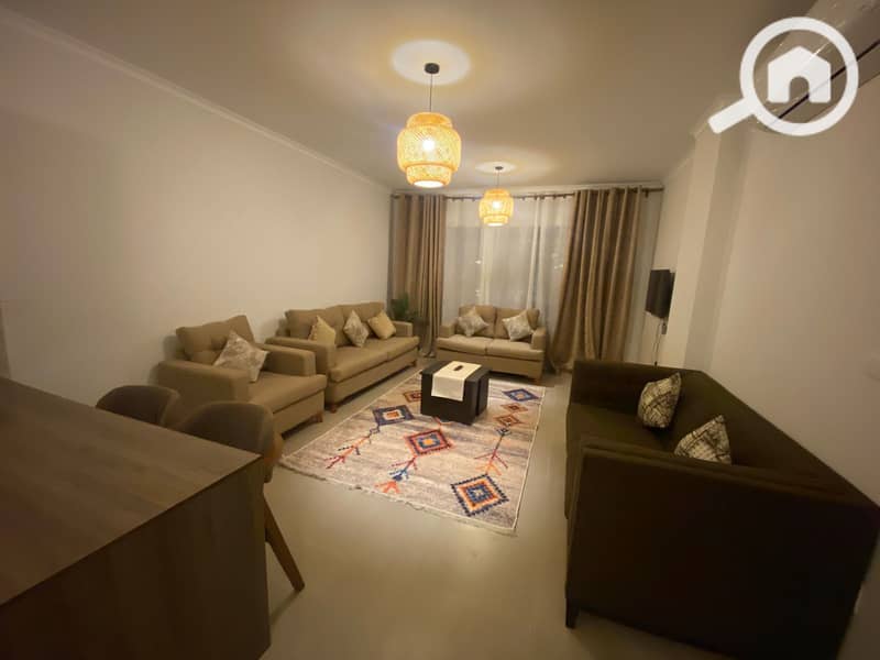 For rent a chalet in the north coast Gaia Al-Ahli Sabour Chalet Jaya 121 metres two rooms and 2 bathrooms Fully air-conditioned and fully furnished from Qabbani Direct on the urine and with a private entrance Next to stadiums, restaurants and manageme - Ansicht 4