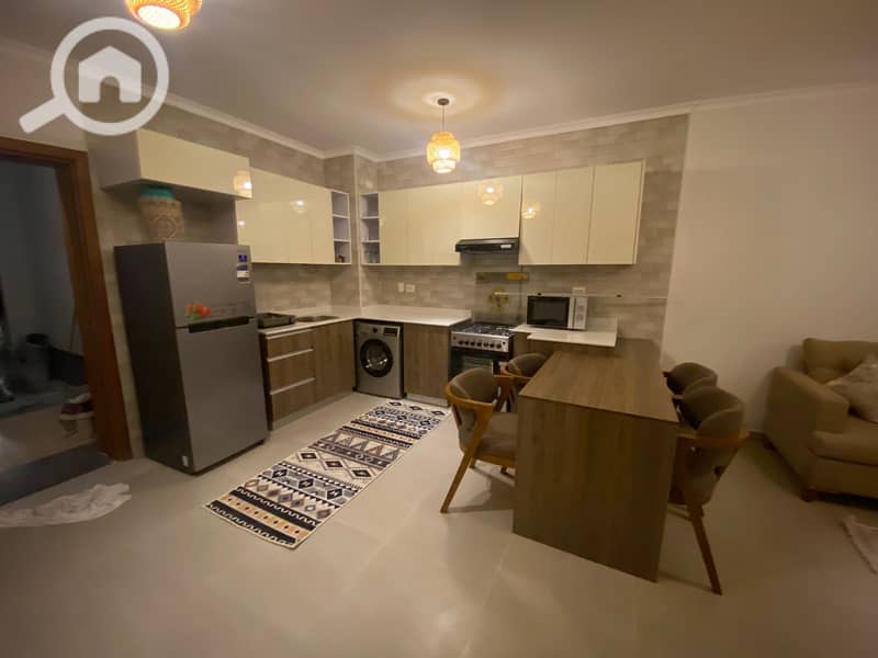 For rent a chalet in the north coast Gaia Al-Ahli Sabour Chalet Jaya 121 metres two rooms and 2 bathrooms Fully air-conditioned and fully furnished from Qabbani Direct on the urine and with a private entrance Next to stadiums, restaurants and manageme - Ansicht 5