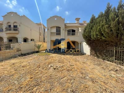 5 Bedroom Twin House for Sale in New Cairo, Cairo - 6d1f8ca5-941f-4aa5-b34f-062d9ab63145. jpg 5 Bedroom Twin House for Sale in New Cairo, Cairo - 6d1f8ca5-941f-4aa5-b34f-062d9ab63145. jpg