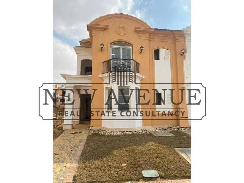 Lowest price Town house corner for sale at Layan New Cairo prime location overlooking landscape Ready to move Core and Shell - Ansicht 4