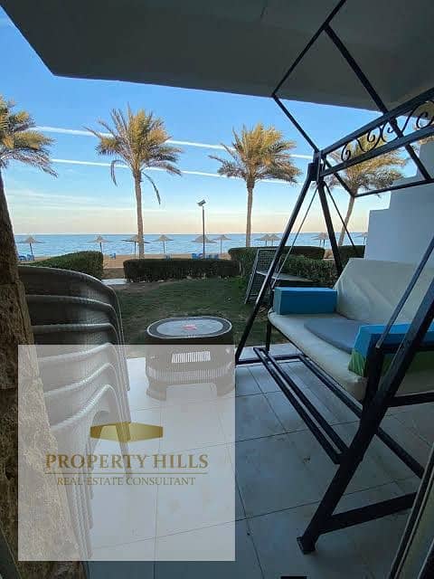 I'm selling a fully finished villa with a full sea view in Sidi Heneish. - Więcej