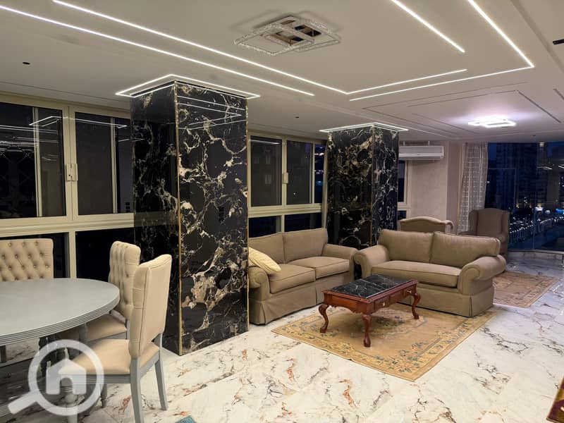 First residence with hotel finishing and a wonderful view of the Nile for daily and monthly rent for families looking for upscale and distinguished living in Dokki. - Ansicht 4