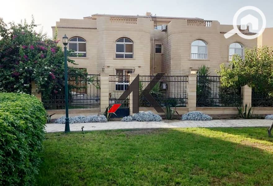 Prime Location Twin House Villa For Sale in La Rosa - New Cairo - Więcej