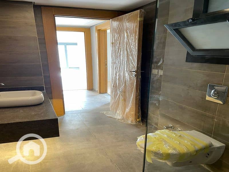 Duplex Garden Cluster 3 ultra lux ready to move for sale in trio gardens - Ansicht 4
