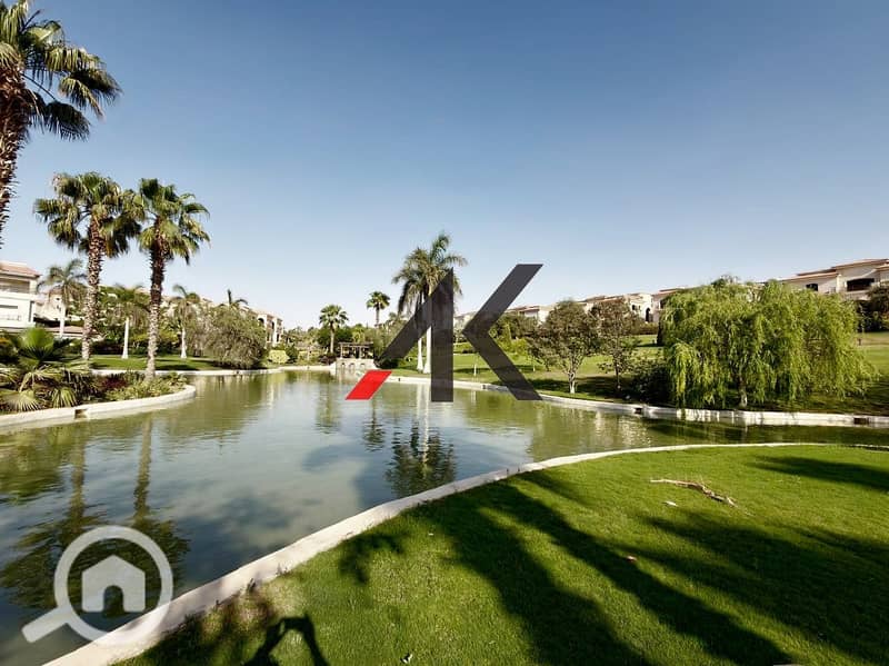 Prime Location Standalone villa with pool For Sale in Villar Residence - New Cairo – pohled 5
