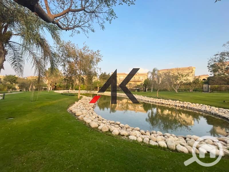 Prime Location Standalone villa with pool For Sale in Villar Residence - New Cairo – pohled 6