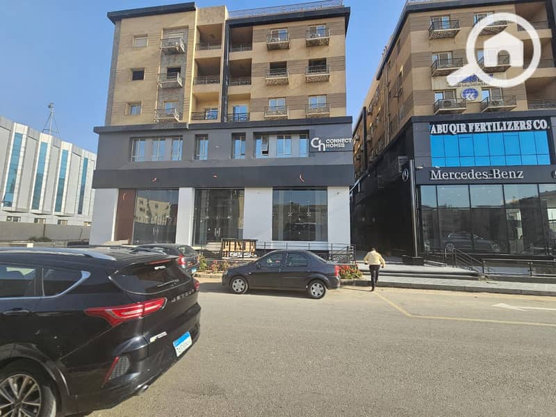 An exhibition for rent in Sheraton on the main Al-Nasr road, a prime location with a very large area. - Widok 4