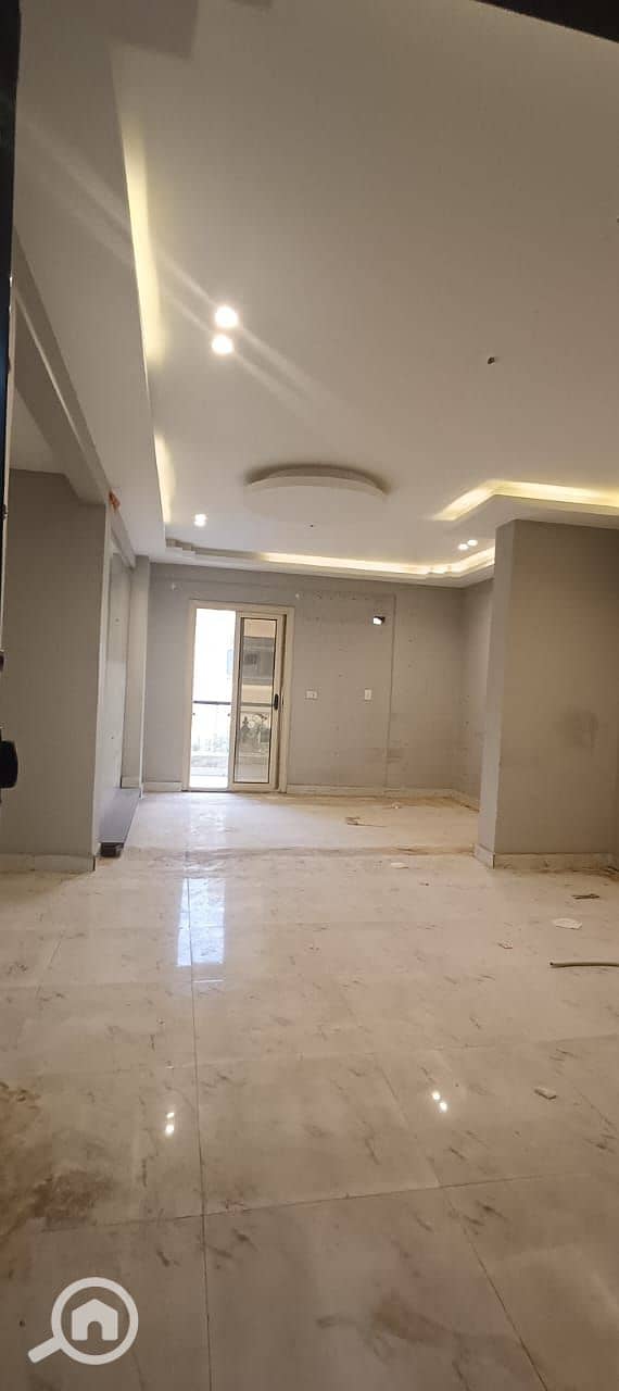Office for rent at the intersections of Al-Mirghani and Al-Thawra streets, very distinguished location - Widok 2