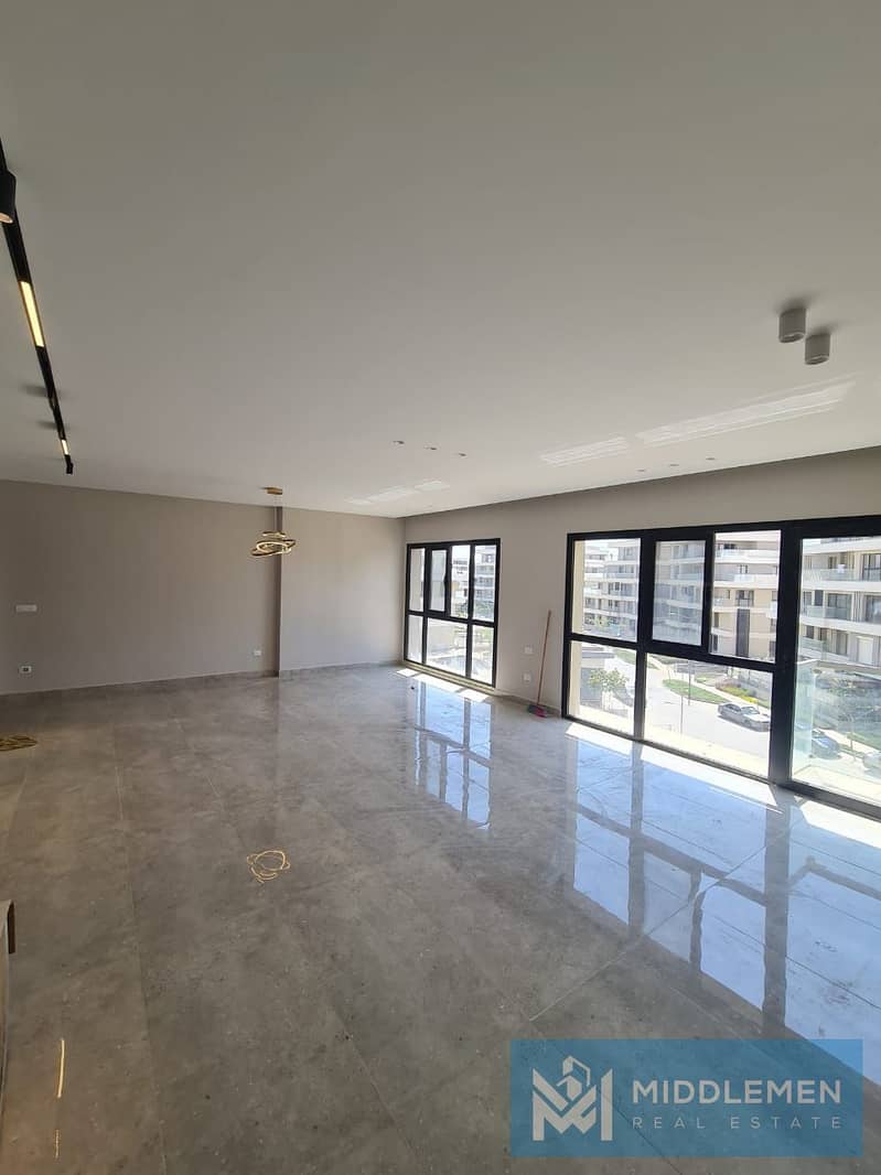 apartment for rent 190m prime location Fully Finished with Furniture SODIC Villette Residences new cairo - Widok 2