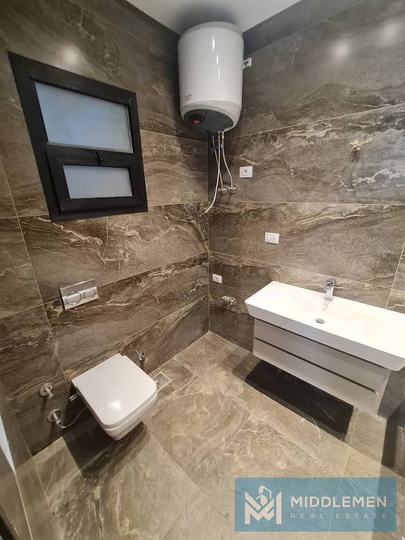 apartment for rent 190m prime location Fully Finished with Furniture SODIC Villette Residences new cairo - Więcej