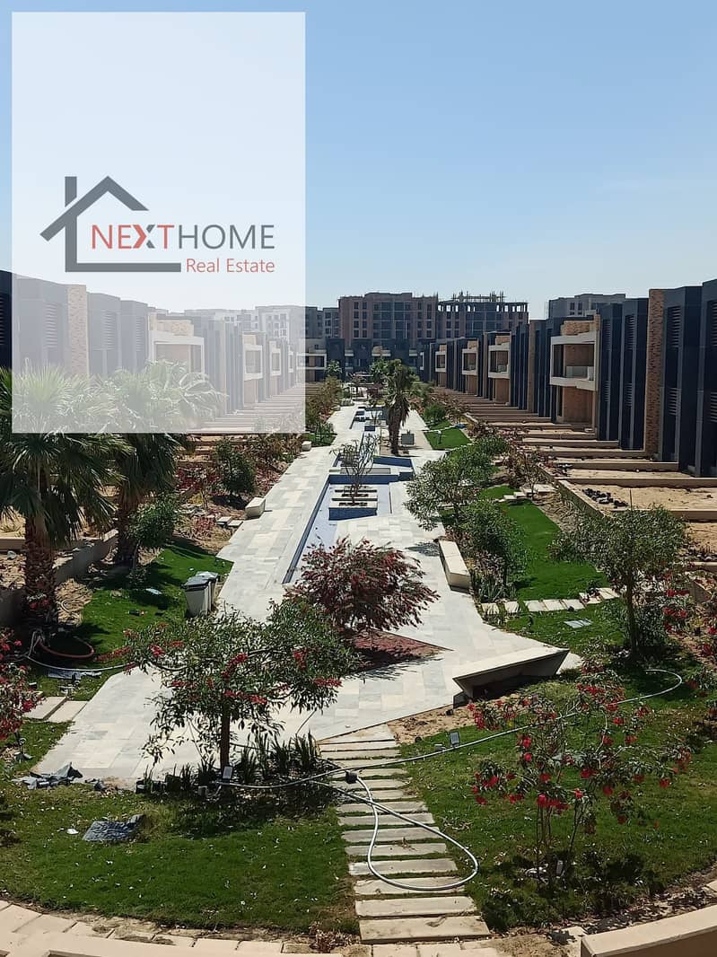 For Sale: Townhouse Villa with Immediate Delivery in Midtown Compound, New Administrative Capital - Ansicht 2