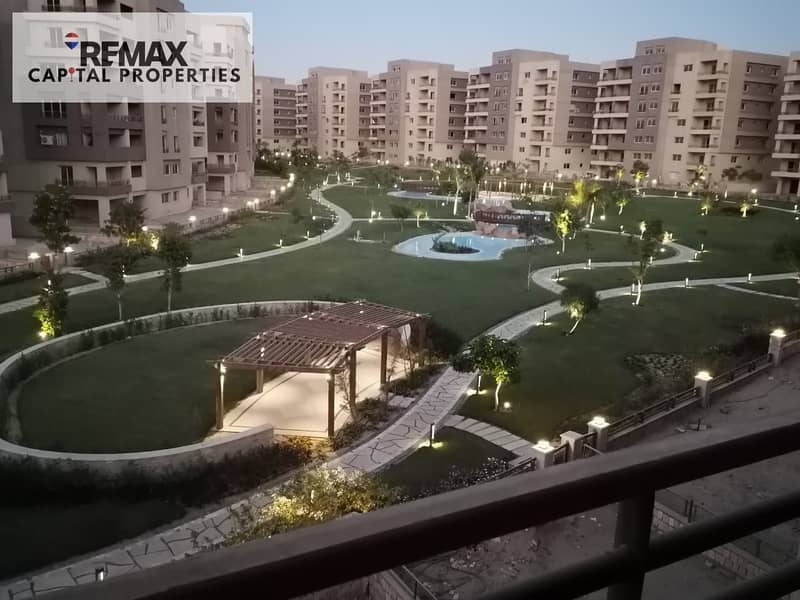 With a unique view of the lakes and landscape, fully finished in the heart of the Golden Square, a distinctive apartment for rent in The Square compound - New Cairo. - Ansicht 3