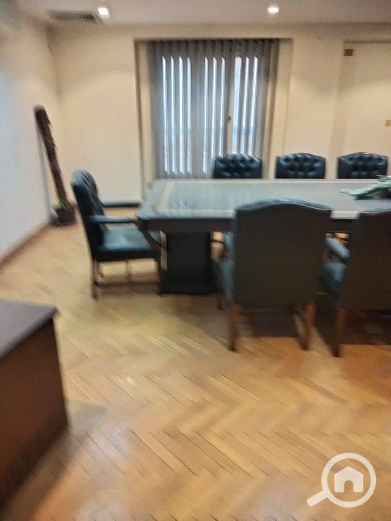 An administrative headquarters of 650 square meters, furnished and air-conditioned - Widok 6