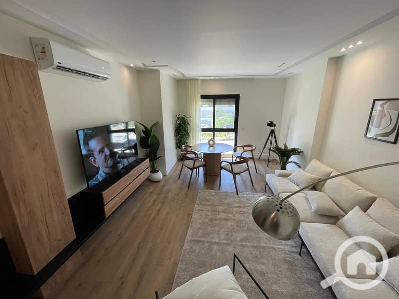 Furnished 2 Bedroom Apartment fully equipped with all electrical appliances. - Widok 5