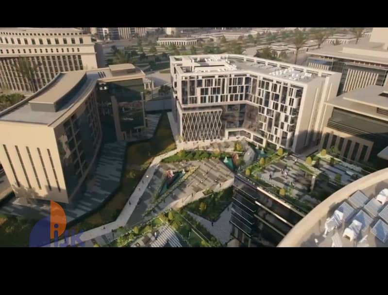 Administrative office for sale in the New Administrative Capital, in the heart of the financial district. A very prime location in the capital, direct - Mehr