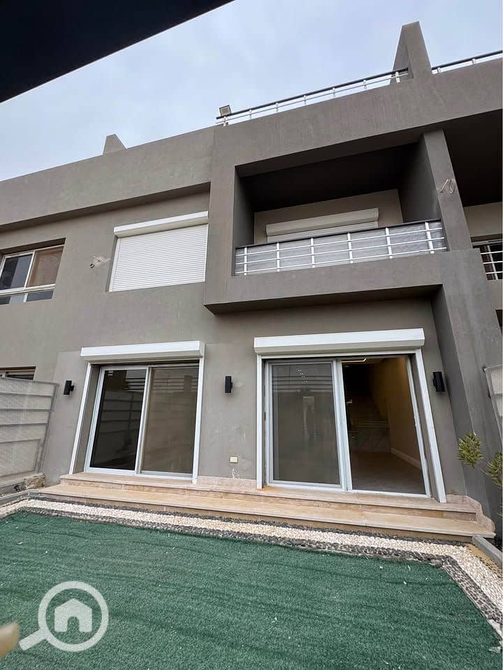 Ready to move Twin House for sale in Etapa Square - Widok 2