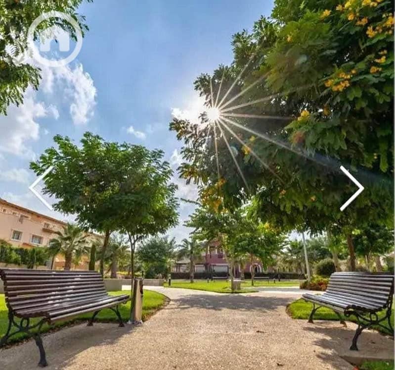 Ready-to-Move Fully Finished Townhouse | Distinctive Design | Near October Park & New Giza - Widok 6