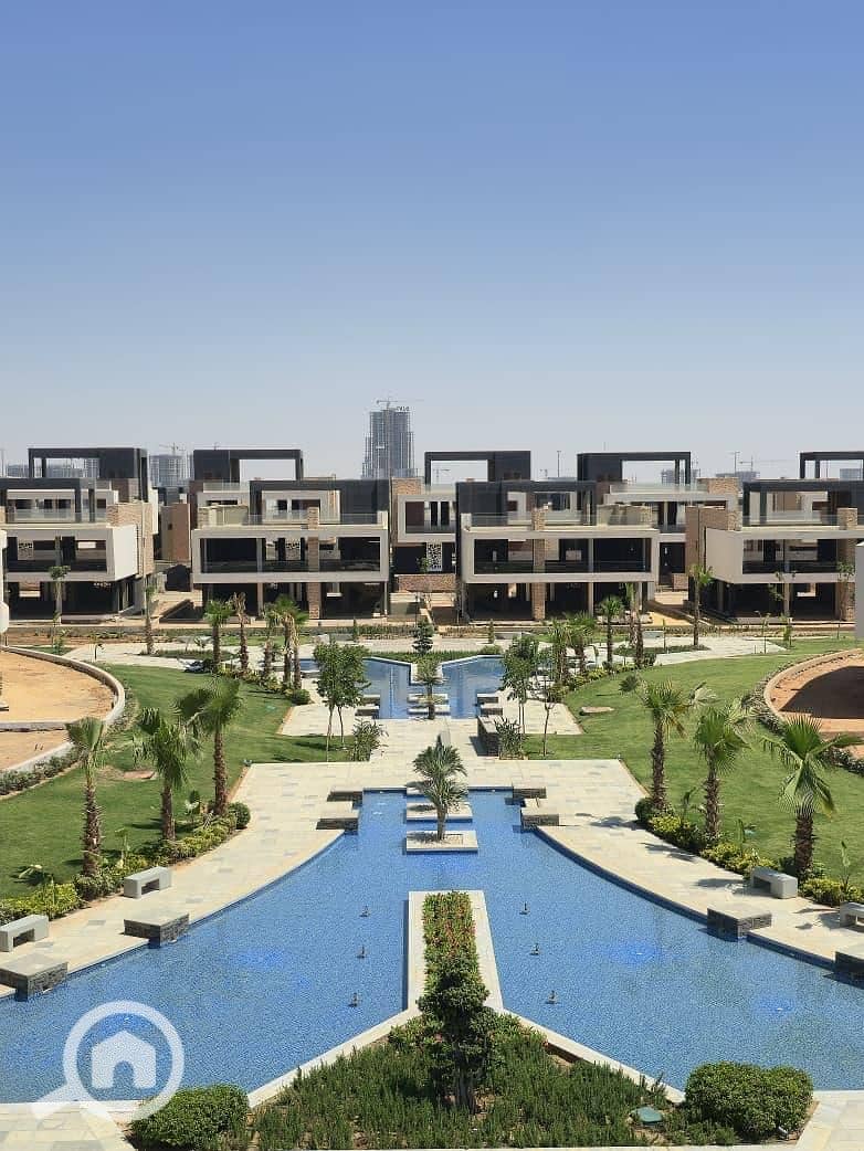 Luxurious standalone villa for sale in New Cairo - 320 sqm | Unique view and modern design – pohled 4