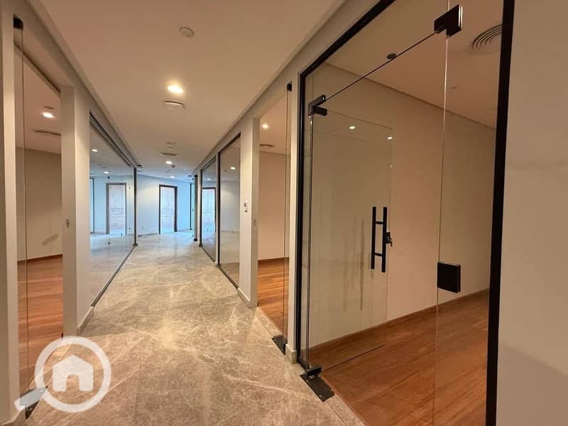fully finished office for sale with ready to move in a prime location inside West Gate Mall. - Ansicht 3