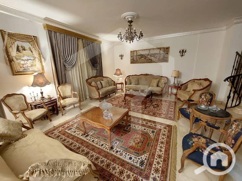 Villa Fully Finished for sale with Kitchen Appliances & Kitchen Cabinets & ACs Ready To Move in Royal City, El Sheikh Zayed - Widok 2