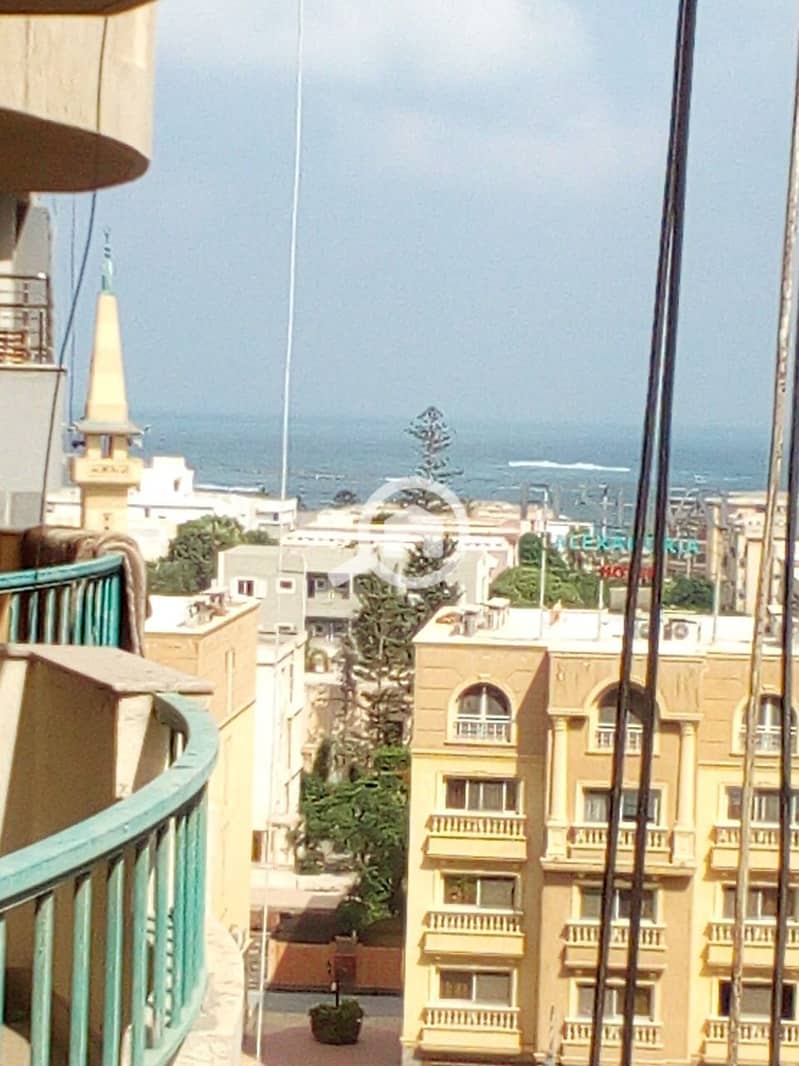 For those who desire luxury and sophistication - for rent, a furnished luxury apartment - a luxurious apartment in Al-Ma'moura Beach - (clearly seeing the sea) - Widok 2