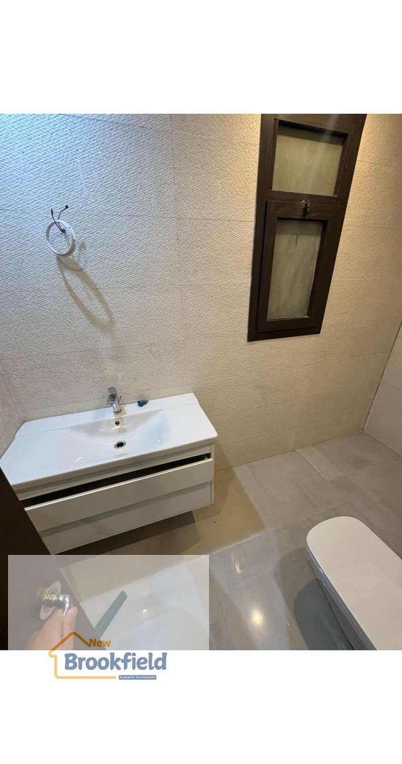 Semi-Furnished Middle Townhouse for Rent in District 5 Compound – First Use - Ansicht 4