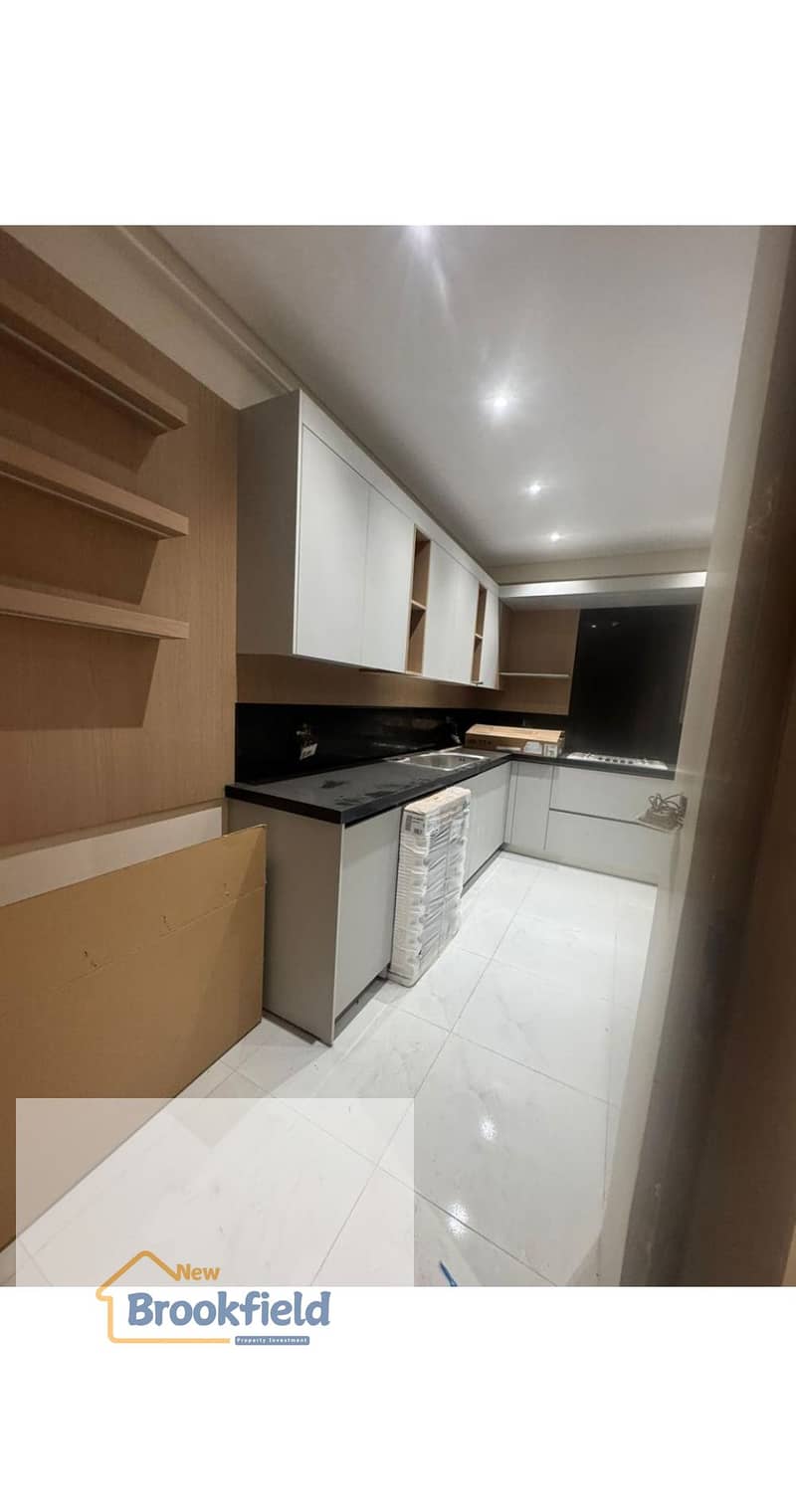 Semi-Furnished Middle Townhouse for Rent in District 5 Compound – First Use - Ansicht 6