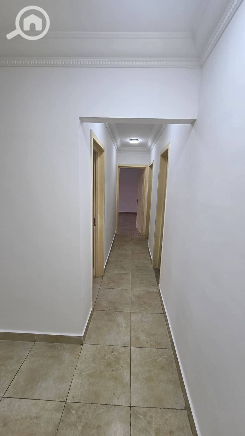 5 1000832877. jpg