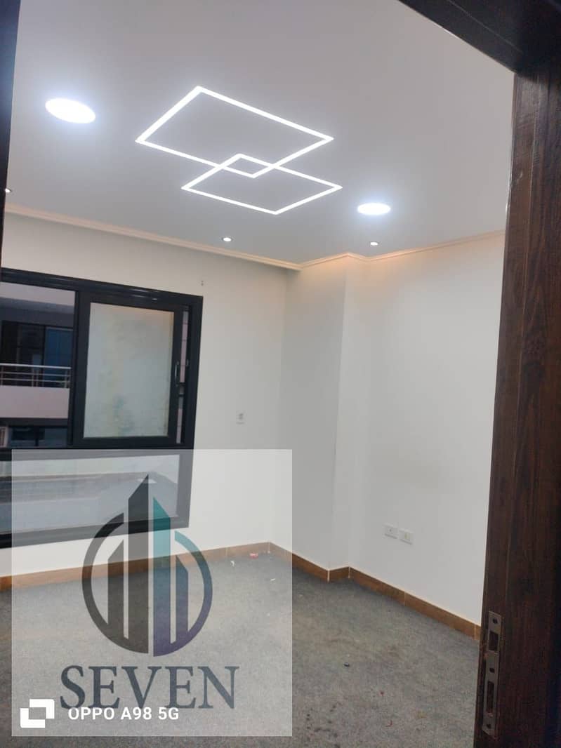 Administrative office for rent, 170 m², Rehana Plaza building, Al-Morshedy, prime location in the heart of Zahraa Al-Maadi. - Widok 4
