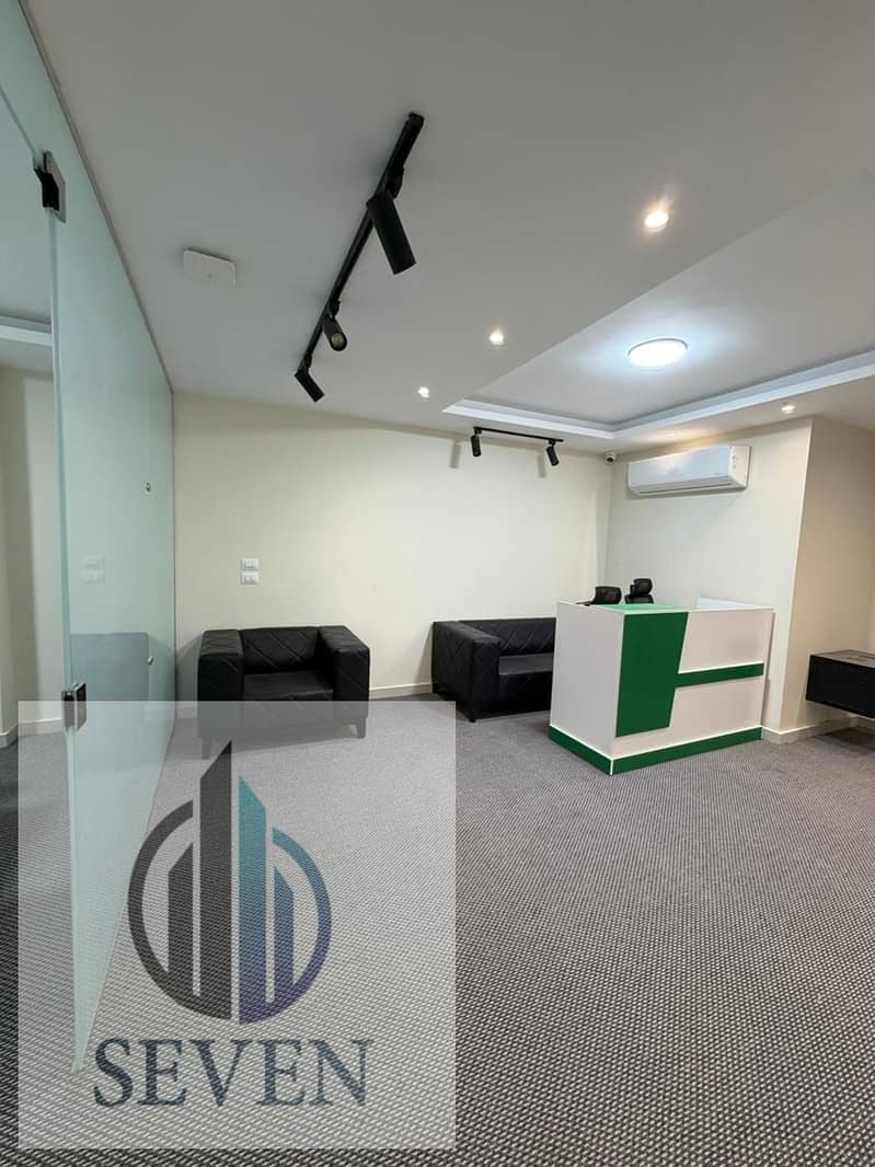 Administrative office for rent, 450 sqm, licensed, Zahraa Al-Maadi, prime location for major companies - Widok 2