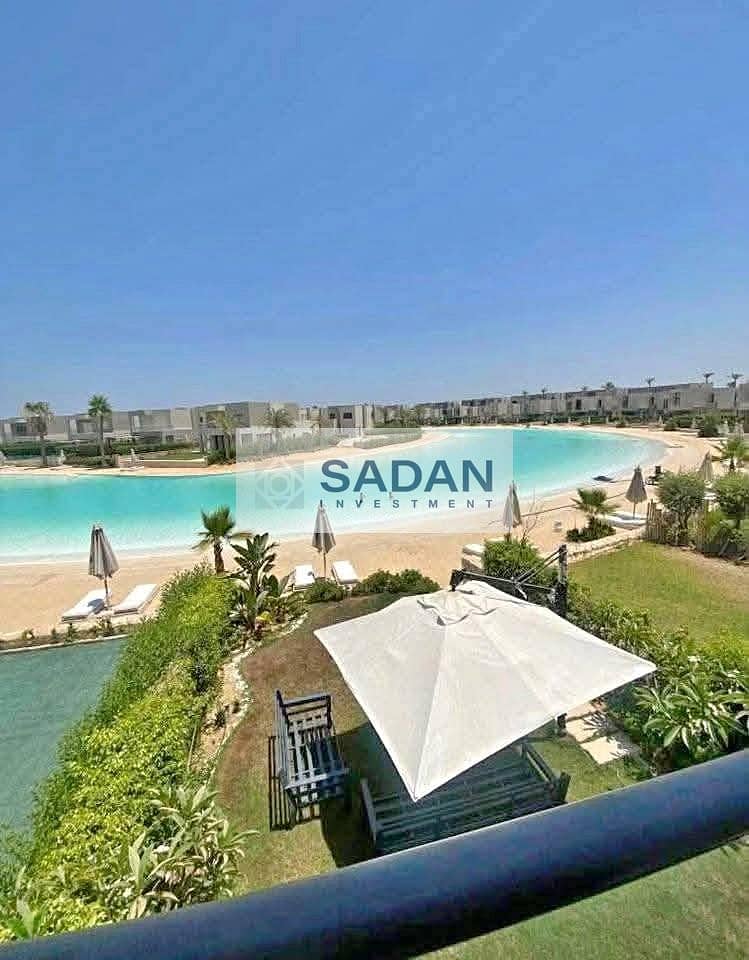 First row lagoon villa with installments up to 12 years in Marina 8, North Coast, Marina by the Lake - Widok 2