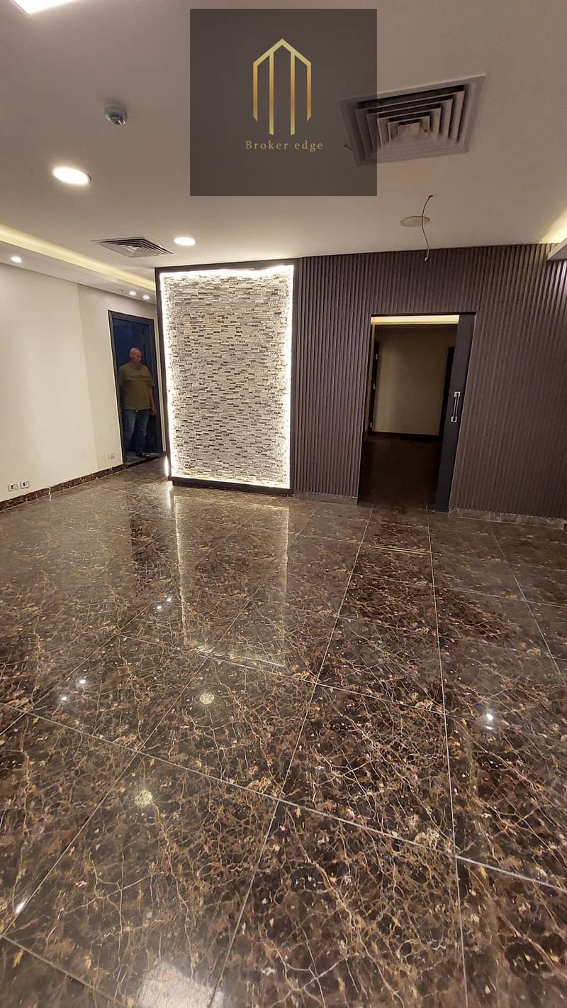 An administrative building in one of the best locations in Heliopolis, Sheraton, on the main highway. - Ansicht 6