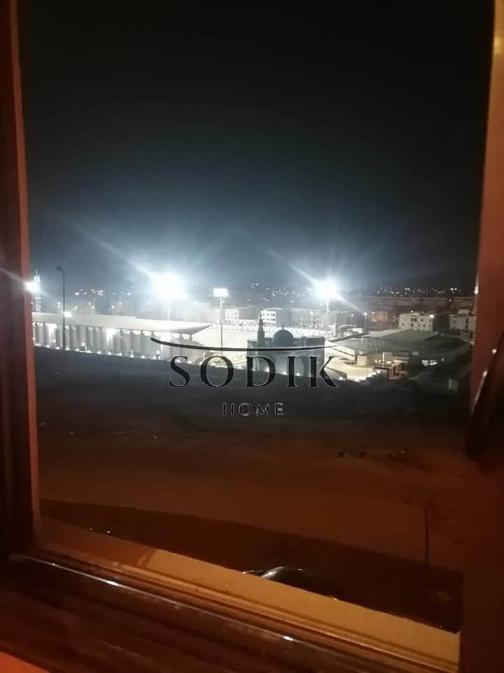 Apartment for sale in Obour City, Third District, one of the best neighborhoods in Obour City. Finished apartment, third floor (above ground floor), a - Widok 4