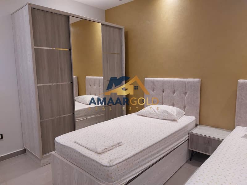 5 e98d5f01-ab10-45a4-9662-6a809cb3aac3. jpg