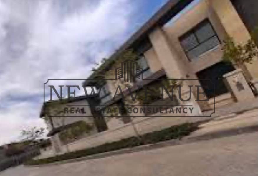 Twin house at swan lake Residences Giselle phase ready to Move With Prime Location - Więcej