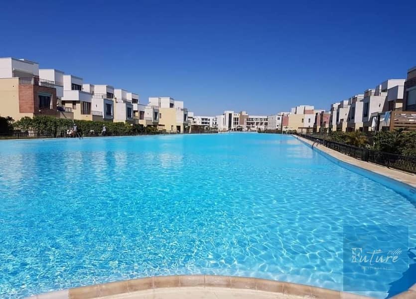 2 10690. jpg