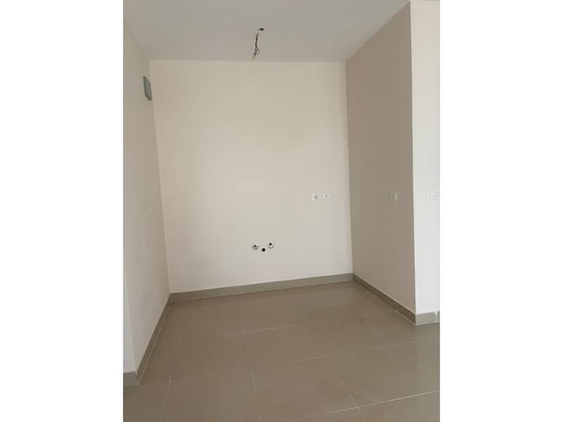 14 ea18d1f3-66fc-4189-85bc-2829b38fcf61. jfif. jpg