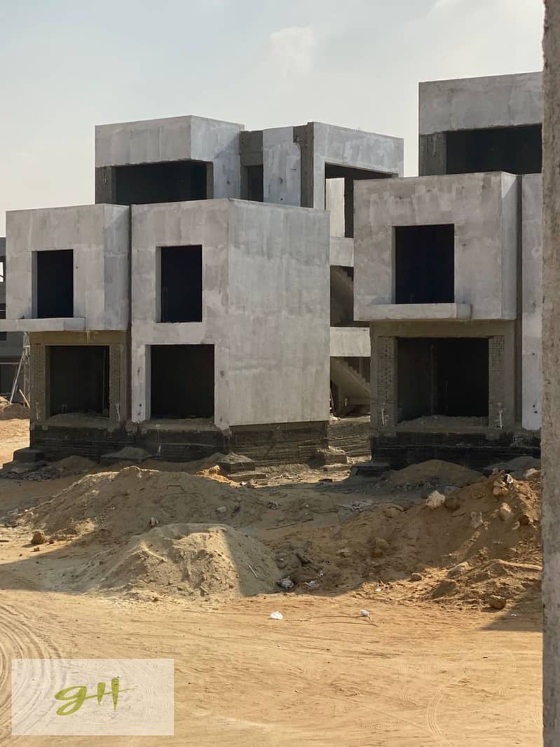 Stand-alone Villa 395 m² for Sale in STEI8HT New Cairo - Ansicht 2
