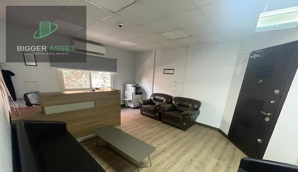 Admin Office Fully Furnished 1050 SQM For Rent in Sarayat Al Maadi – pohled 5