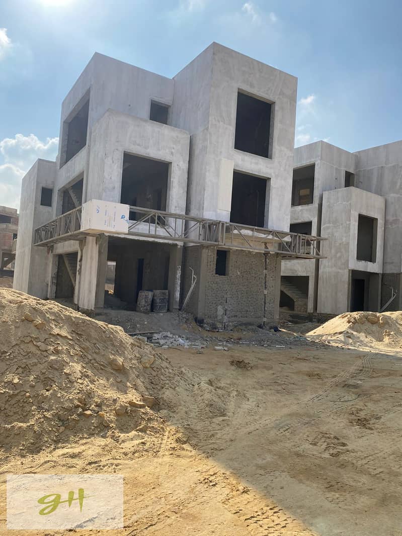 Stand-alone Villa 395 m² for Sale in STEI8HT New Cairo - Ansicht 4