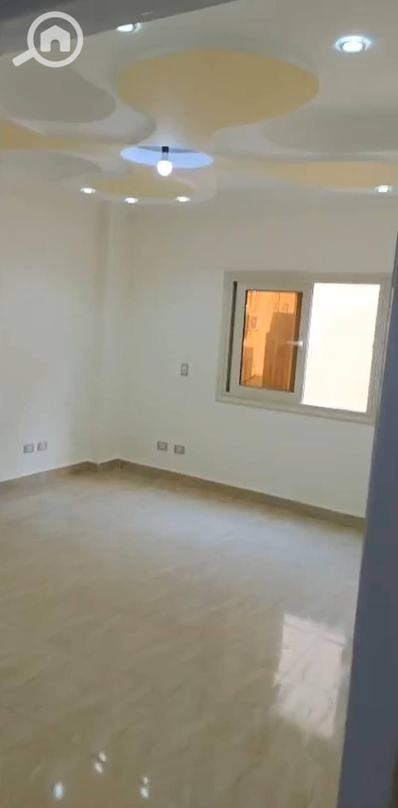 Duplex apartment for rent with kitchen in Al Banafseg Buildings. Elevator and natural gas available. Super deluxe finishing, porcelain floors, gypsum - Vaade 4